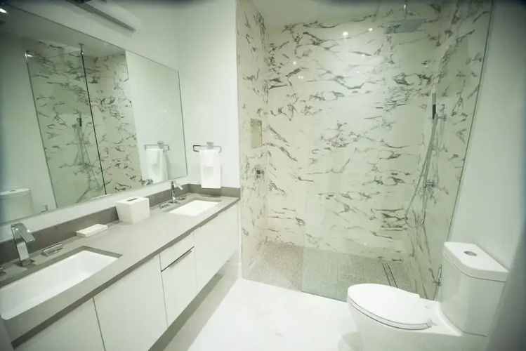 2 Bed Ocean View Condo at ONE Cable Beach