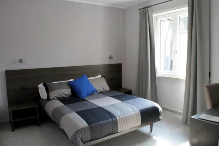 EasyRoom Frosinone BB