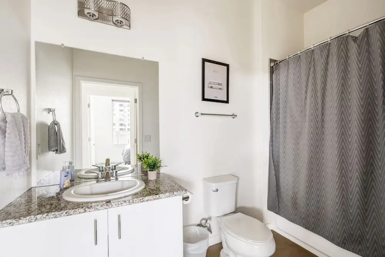 3BR Downtown Loft Financial District