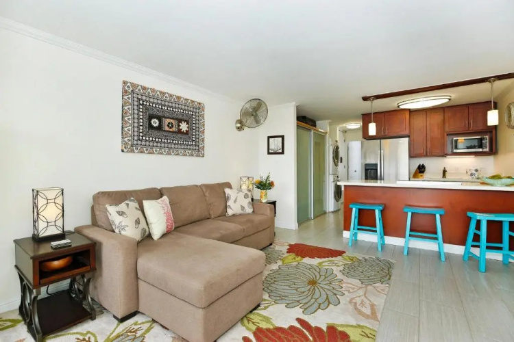 Canal House #706
