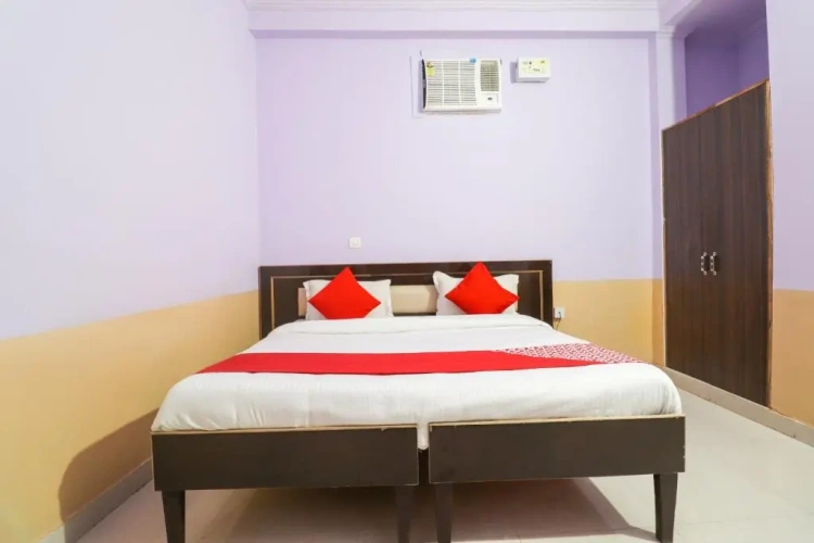Classic Triple room
