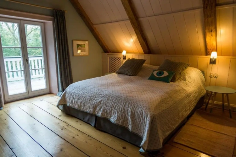 3 Bedrooms Cottage