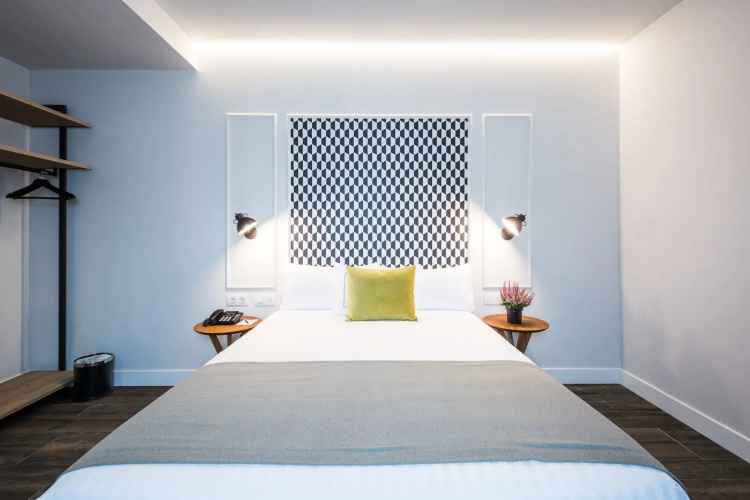 Intelier Victoria Hotel