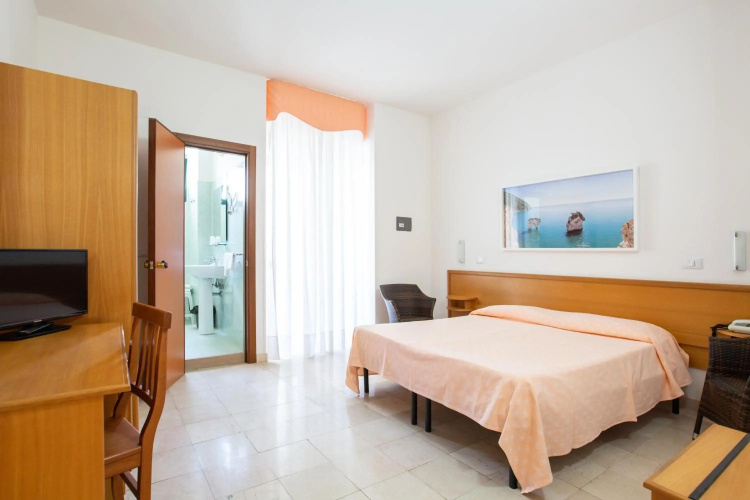Hotel Mediterraneo