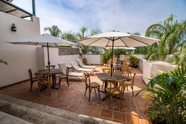 Hotel Puerta San Pedro