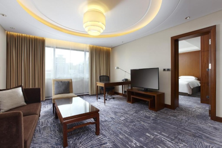 Diplomatic Double Suite