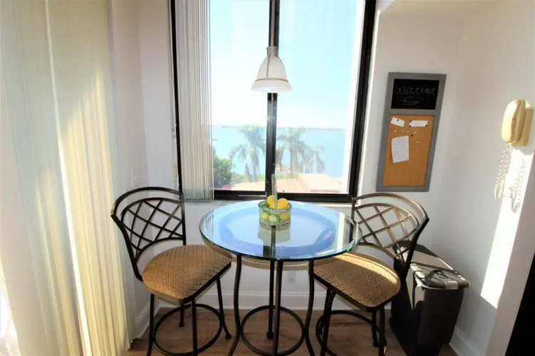 Isla Bahia Del Mar J-408
