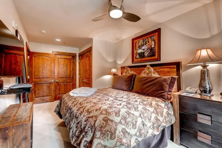 2 Bedroom Condo