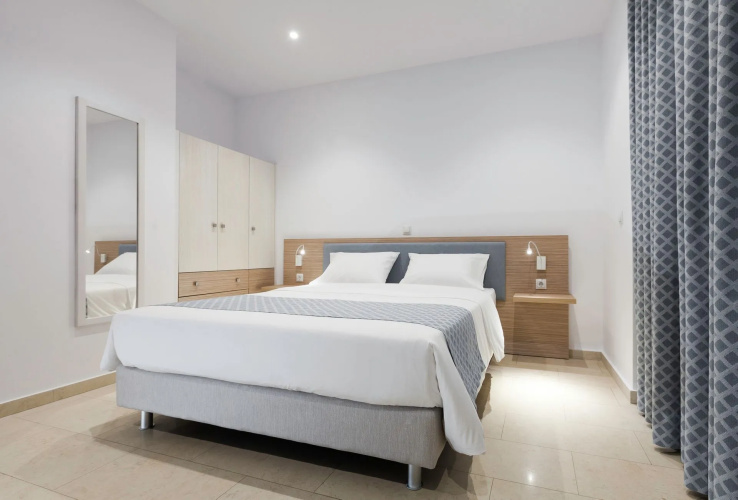 Zephyros Hotel