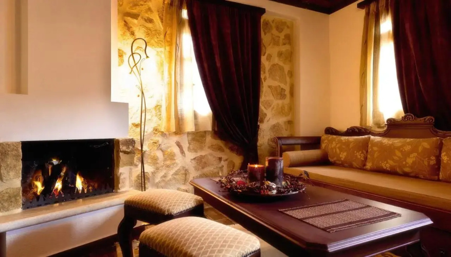 Aiolides Boutique Suites