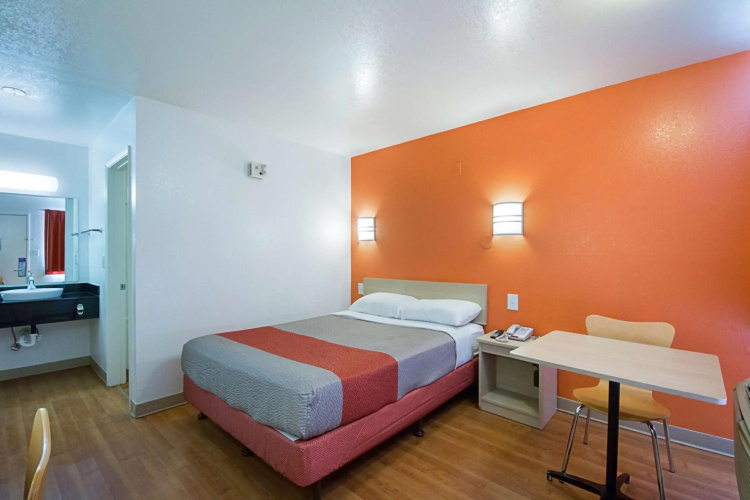 Motel 6 Mcallen, TX