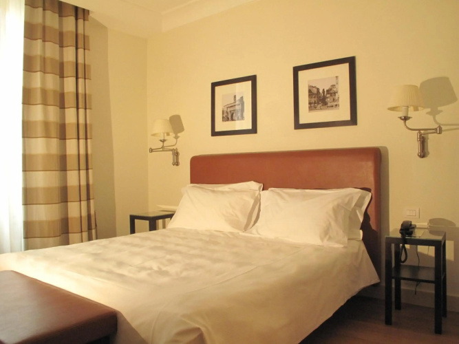 Hotel Albergo Santa Chiara