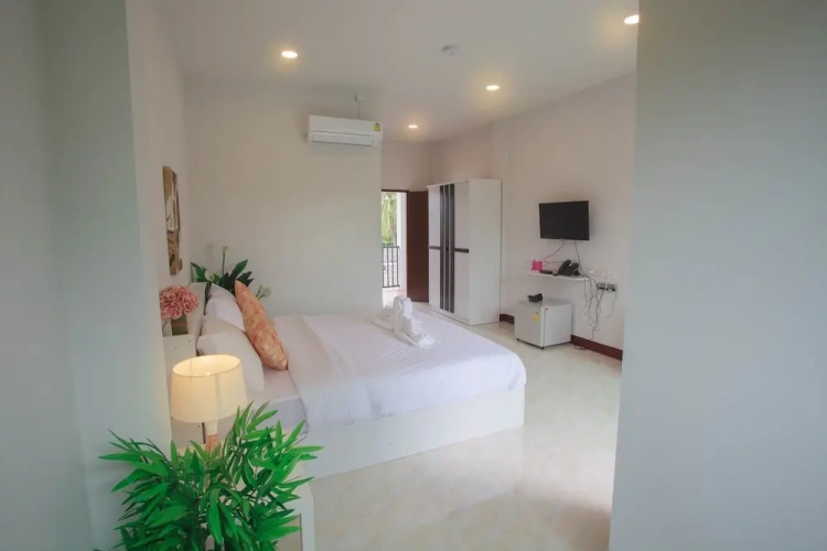 Deluxe room with balcony