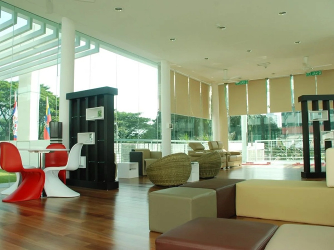 Brunsfield Embassyview Condosuite