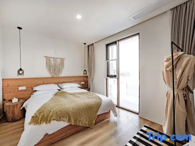 1 Bedroom Double Family Suite
