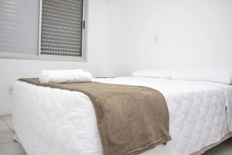 Well Located Apartment with BBQ - SBS111