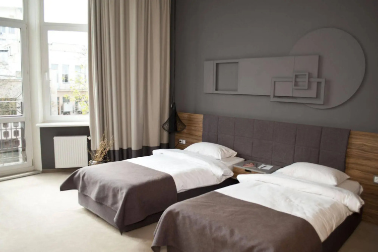 Poet Art Hotel