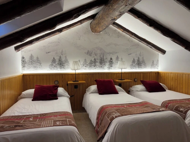 Classic Quadruple room