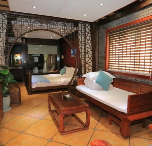 Floral Hotel · He Lu Ju Lijiang