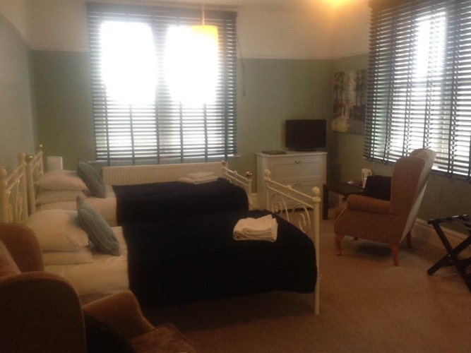 Standard Twin room