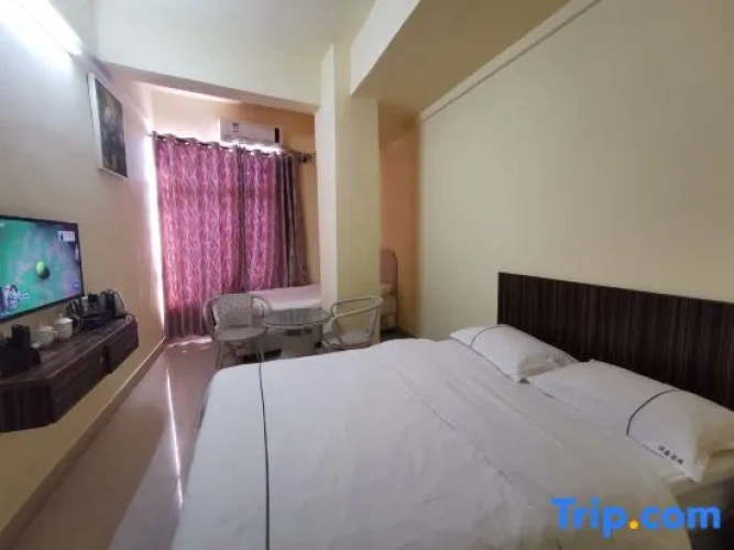Premium Twin room