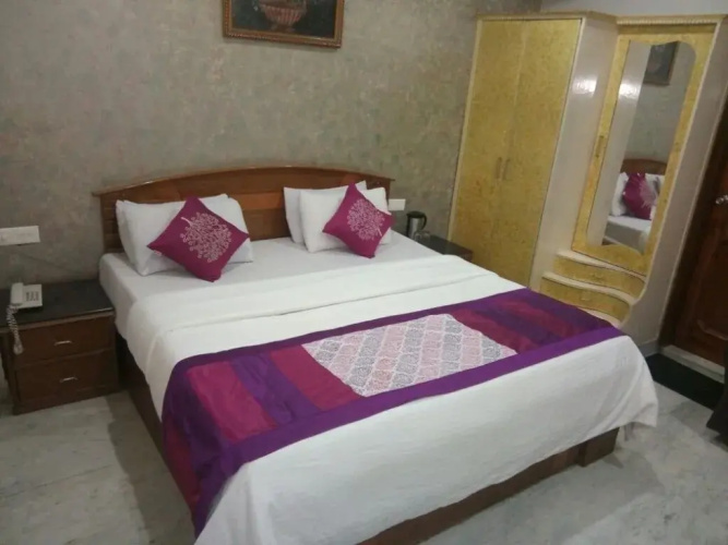 Jyoti Hotel