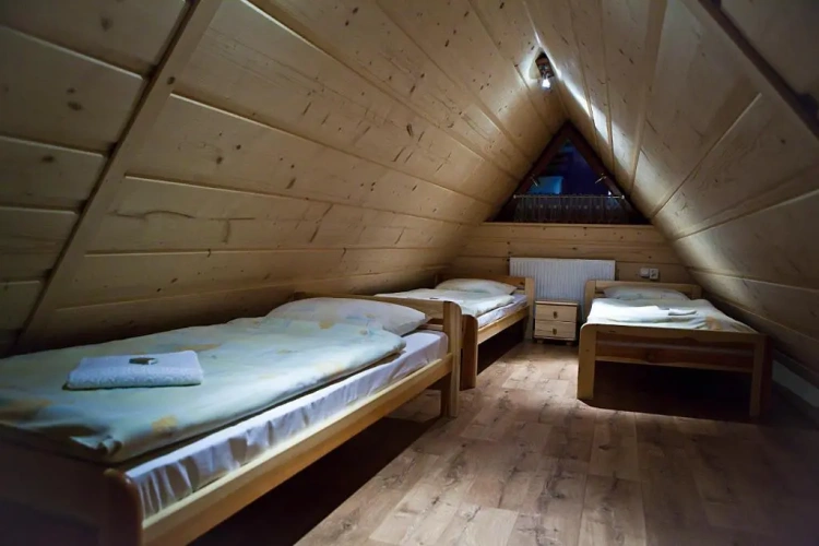 Standard Triple Attic room