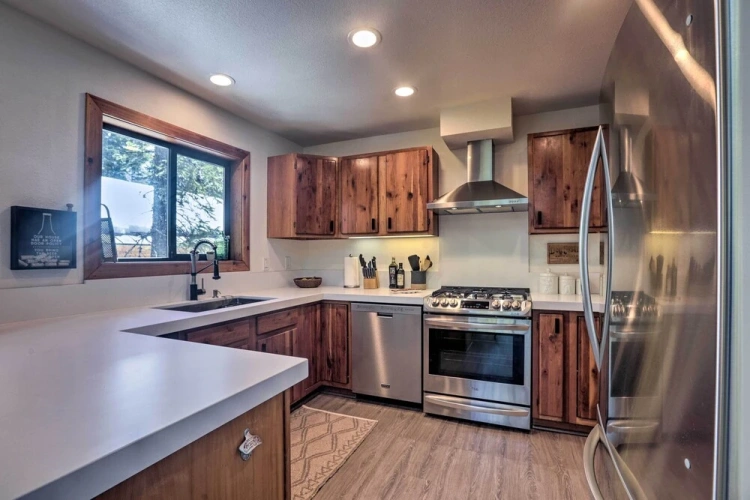 3 Bedrooms Cottage