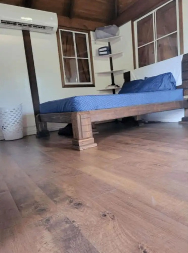 Ariami Rose Romantic Cabin