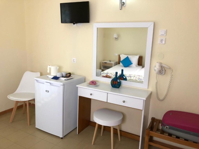 Standard Twin room with sea view