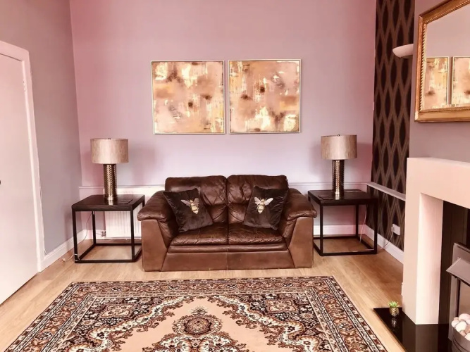 Apartment With City Views - Sleeps 3