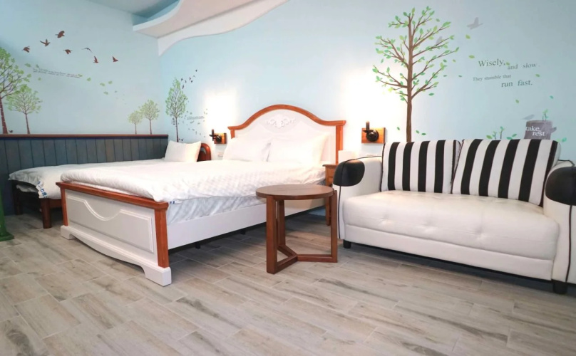 7M2 Hostel