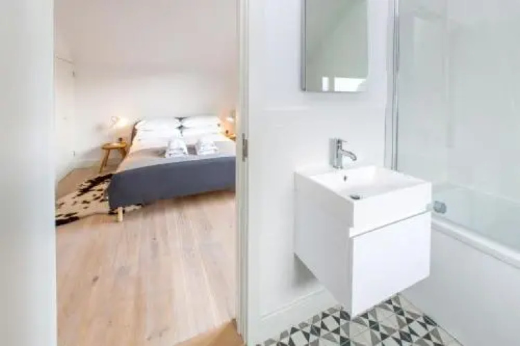 Laurel Studio