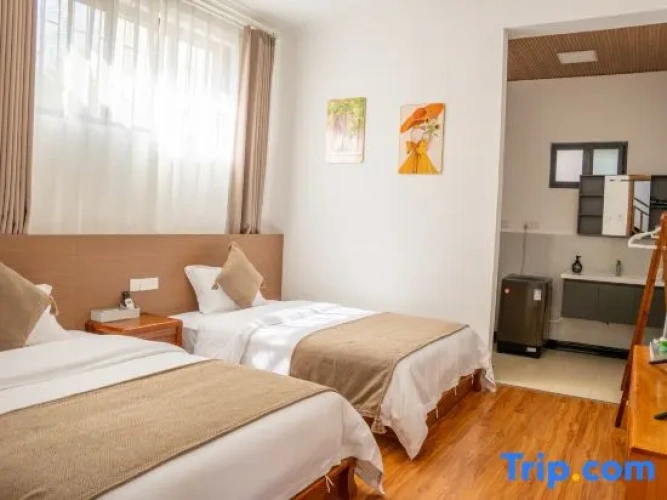 Economy Twin room