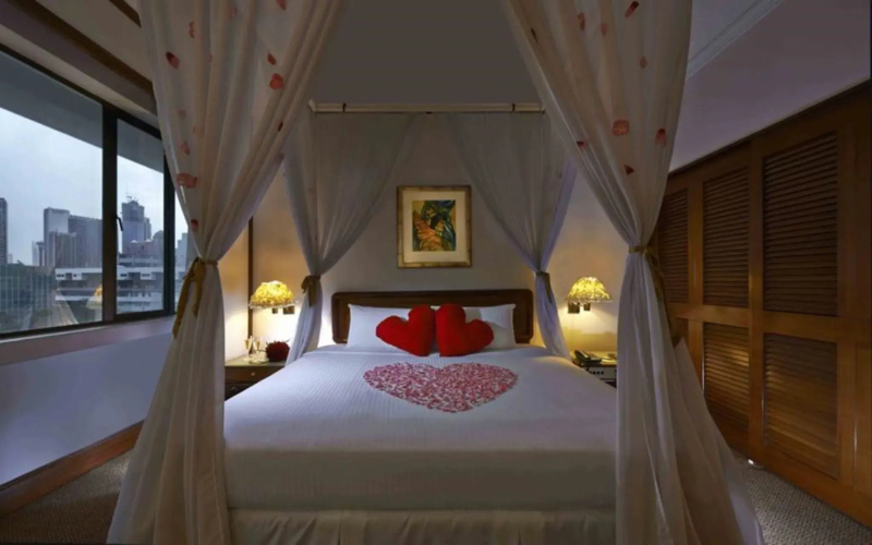 Corus Hotel