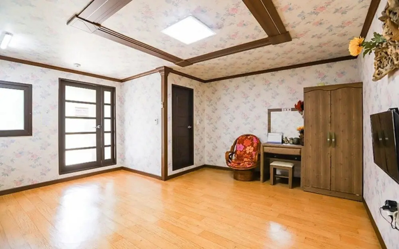Samcheok Butnimne Pension
