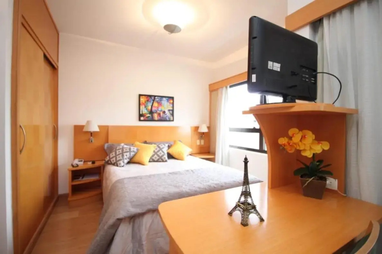 Flat 4 Estrelas Jardins