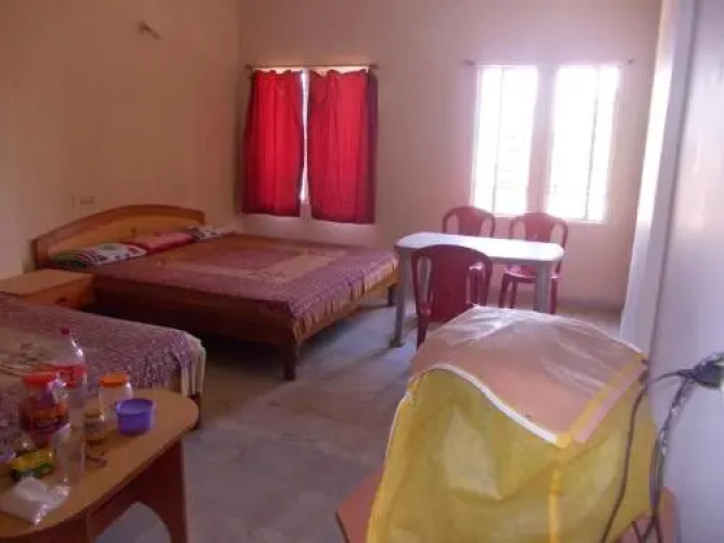 Rishaan Guest House