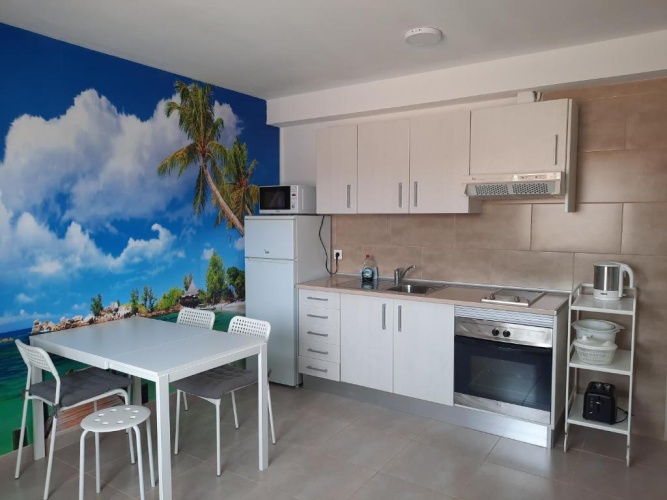 2 Bedrooms Apartment