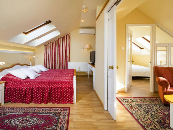 Hotel Julian