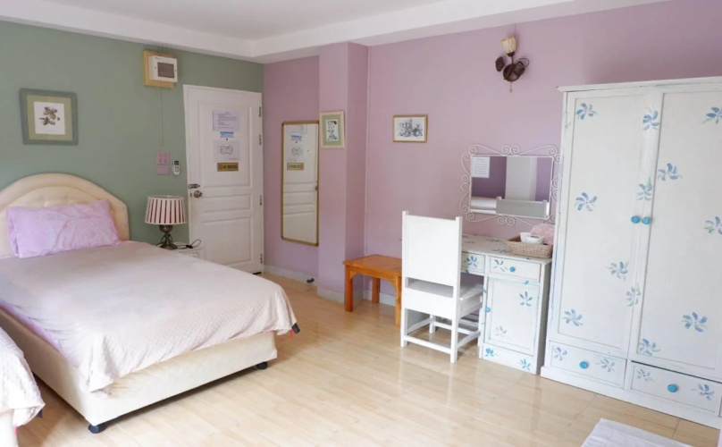 Rungnatee Place & Boutique Hotel