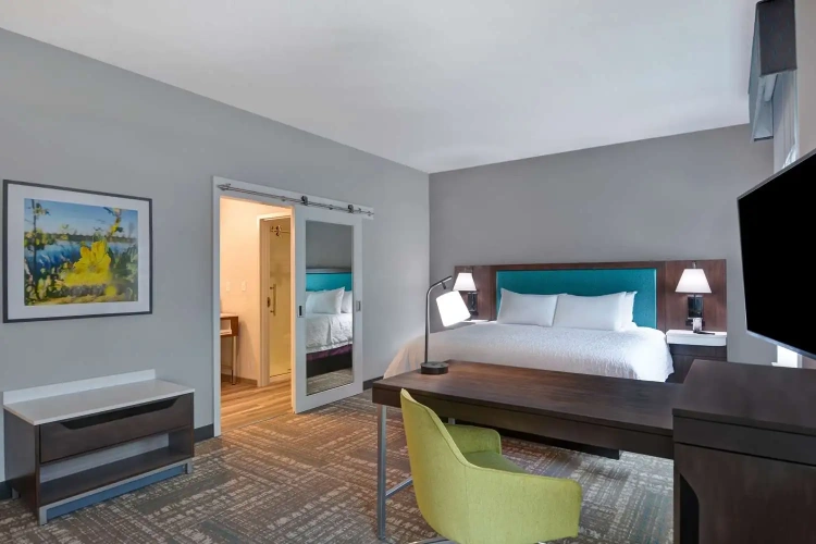 Triple Suite