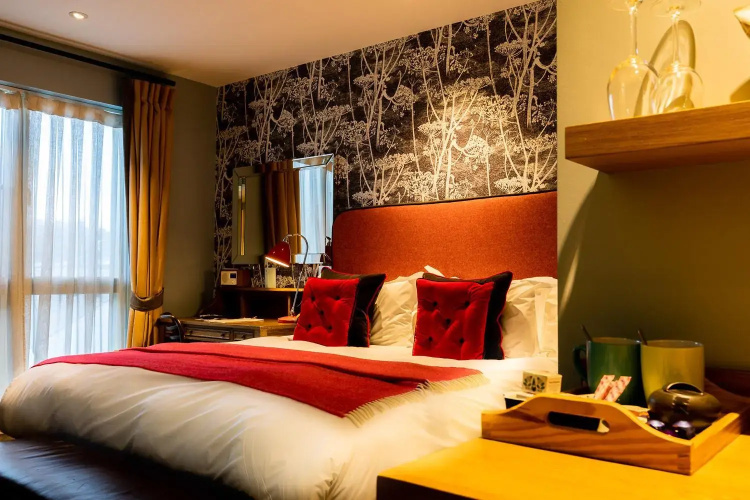 The Alma Hotel