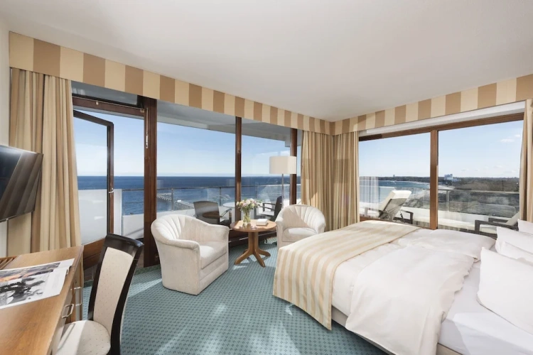 Family Suite with balcony