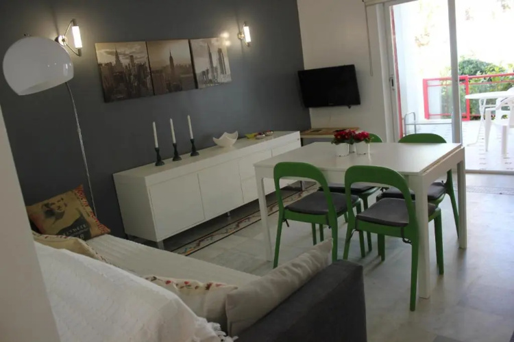 185 Alberca