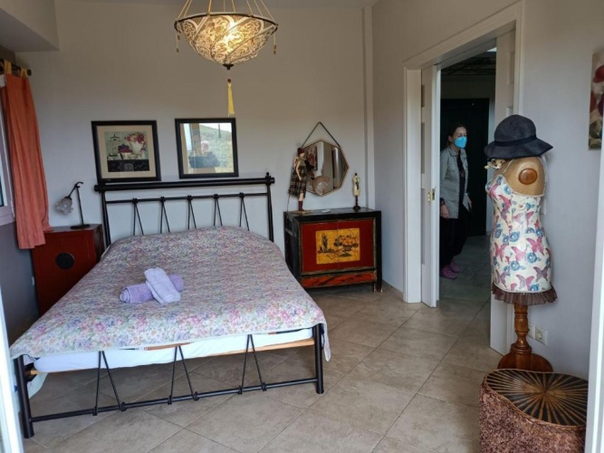 4 Bedrooms Cottage
