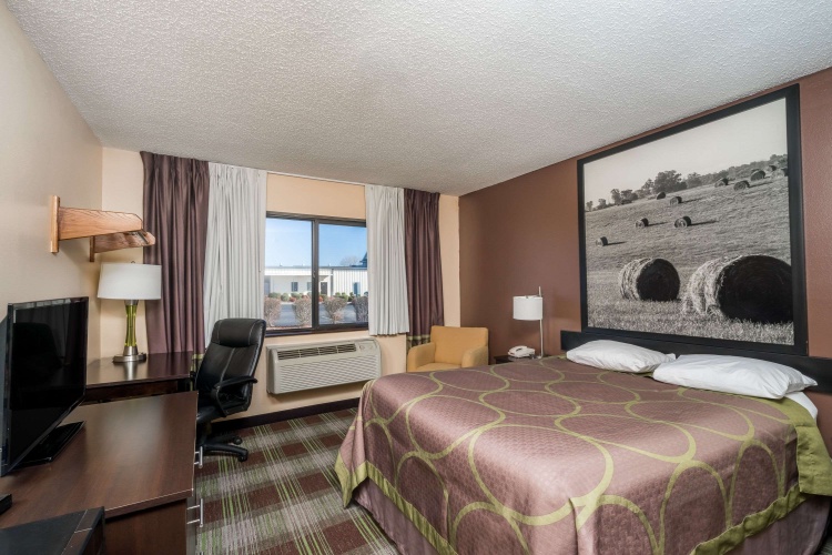Guest rooms