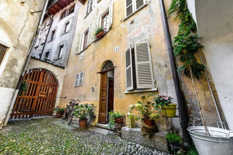 1 Bedroom Double Apartment