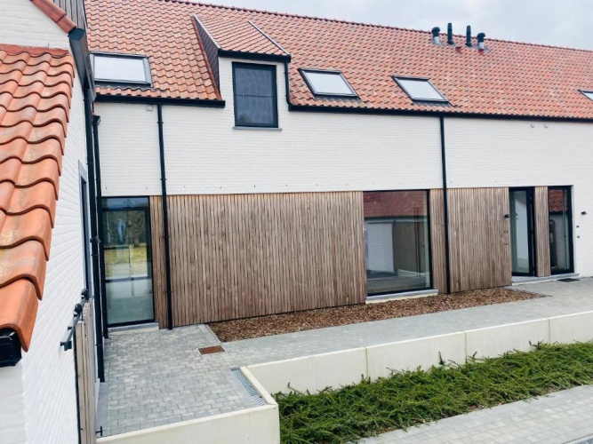 3 Bedrooms Cottage
