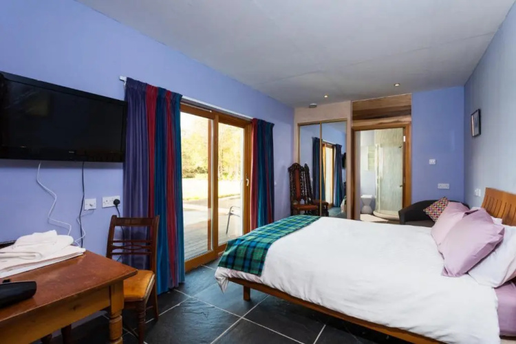 Powdermills B & B